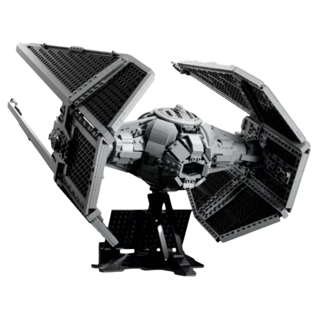 Advanced model kits for Adults: Build the 1,931-piece Starship Interceptor.